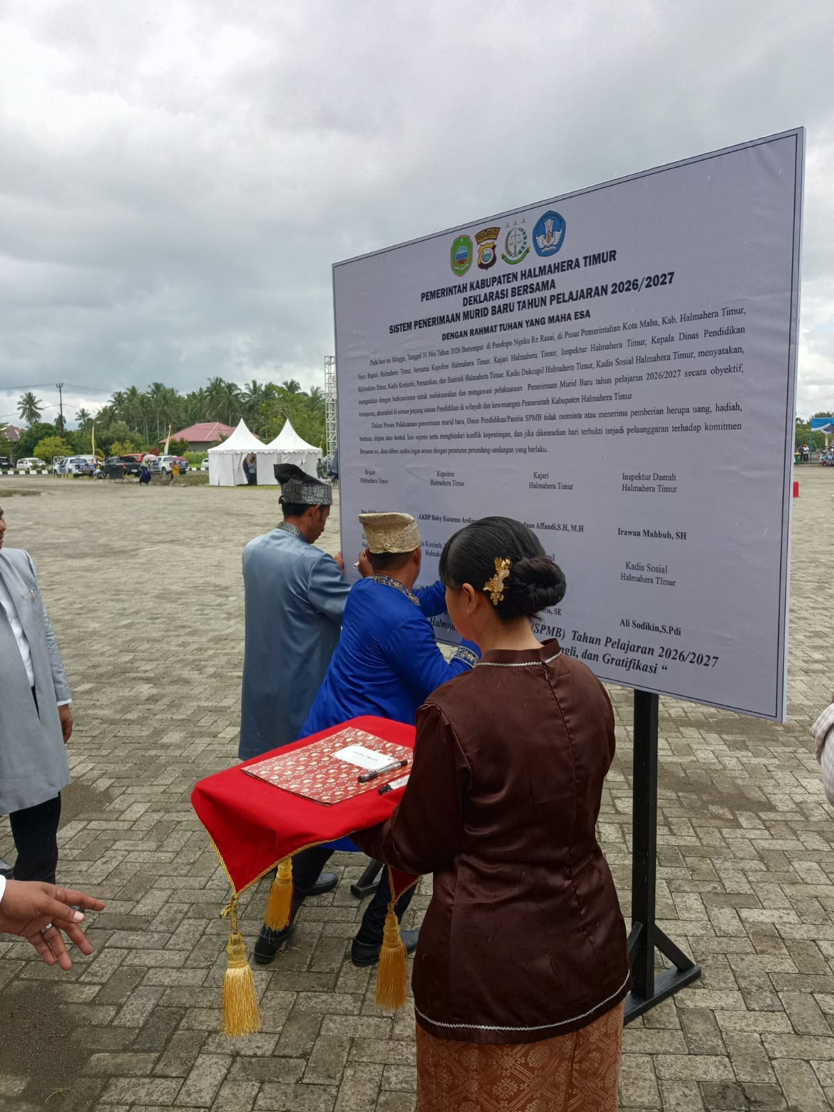 Bupati Halmahera Timur Tandatangani Deklarasi SPMB Online 2026, Tegaskan Komitmen Bebas Pungli, Gratifikasi dan Suap